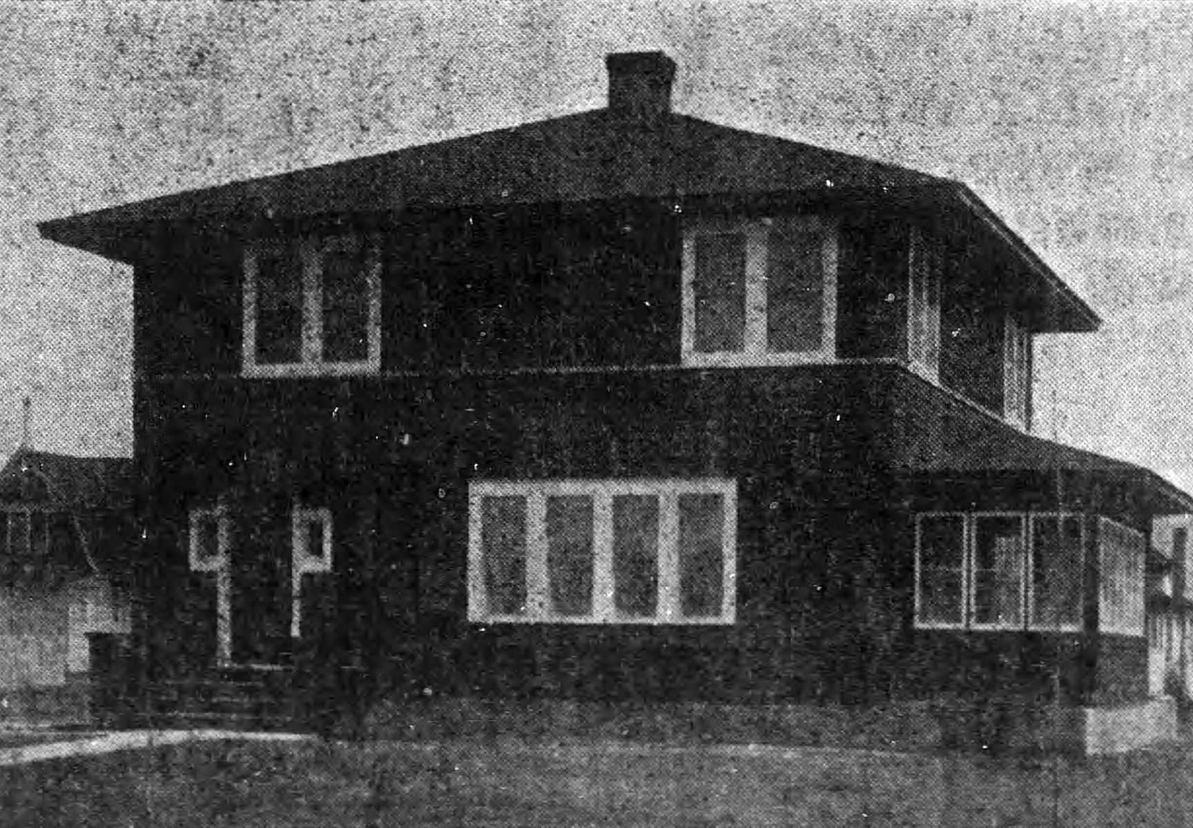 B.S. Langworthy house — 217 Clark Ave.